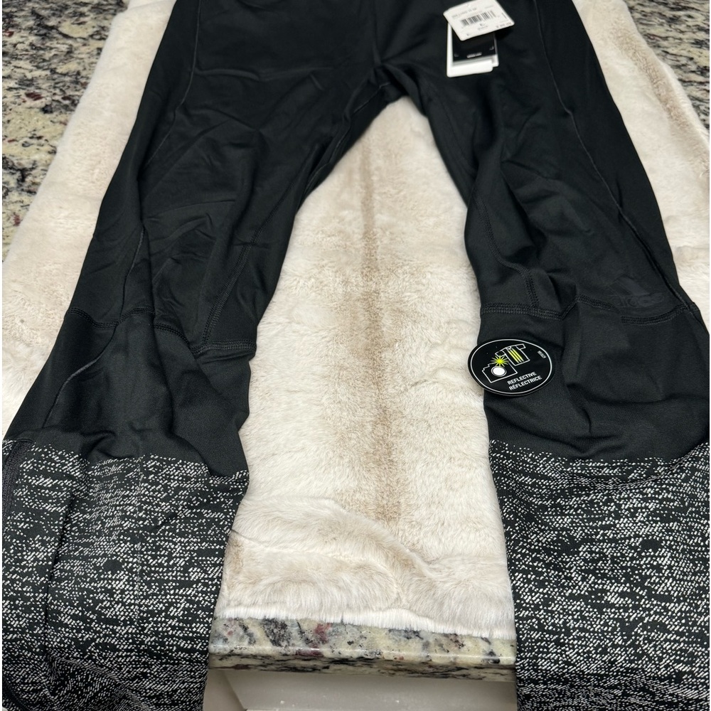 Adidas leggings